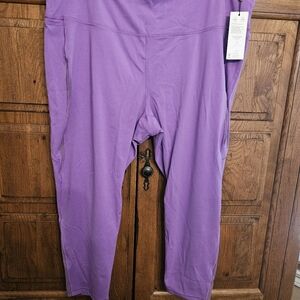 California energize High Rise legging.